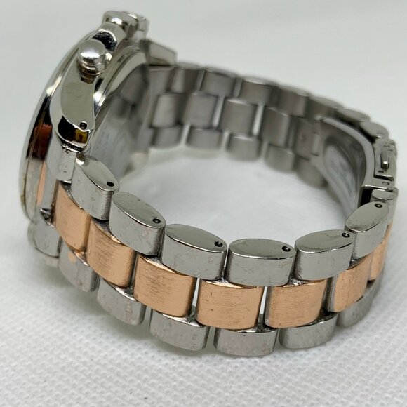 C silver gold tone watch quartz analog 42mm round pink dial links band running - Picture 4 of 9